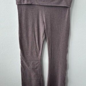 PINK Victoria's Secret Women’s Flare Yoga Pants Size Medium